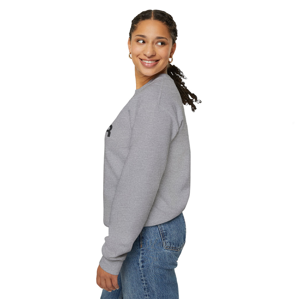 "SOCCER MUM" Unisex Sweatshirt - We Make Footballers